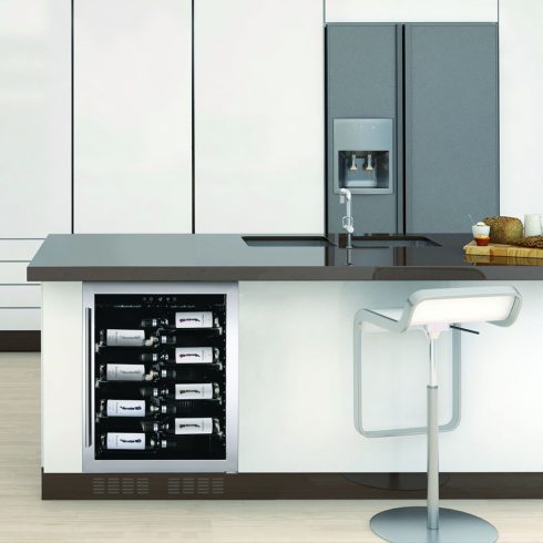 Dunavox DAUF-40.138SS Beépíthető Borhűtő